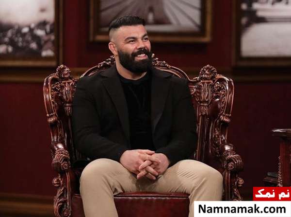 گفتگو و مصاحبه با امیر علی اکبری در دورهمی امیر علی اکبری در دورهمی
