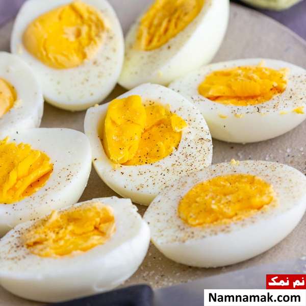 طرز تهیه تخم مرغ آب پز خانگی ساده و سریع + نکات تهیه طرز تهیه تخم مرغ آب پز