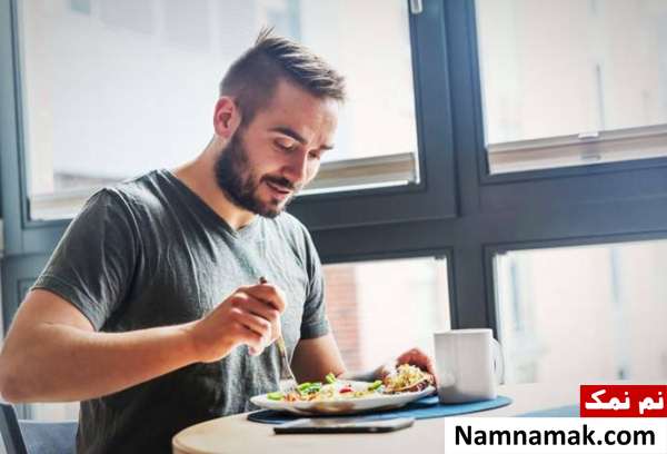 یکی کردن افطار و شام اشتباه است 