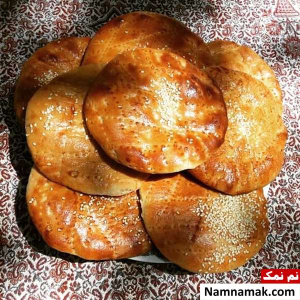 غذاهای خوشمزه جنوبی ، از قشم تا بندر عباس و هرمزگان کلوچه تنوری از غذاهای لذیذ بندرعباس