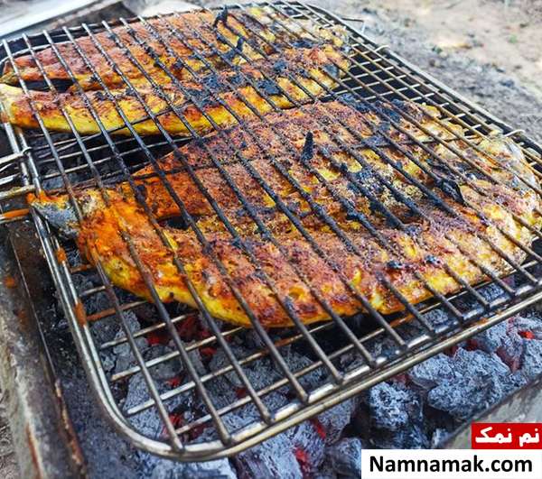 غذاهای خوشمزه جنوبی ، از قشم تا بندر عباس و هرمزگان ماهی زغالی قشم از غذاهای لذیذ بندرعباس