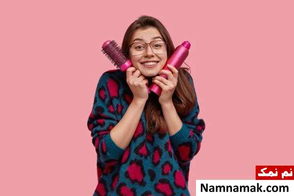 همه چیز از شامپو خشک؛ فواید و عوارض + روش استفاده شامپوی خشک برای موهای چرب
