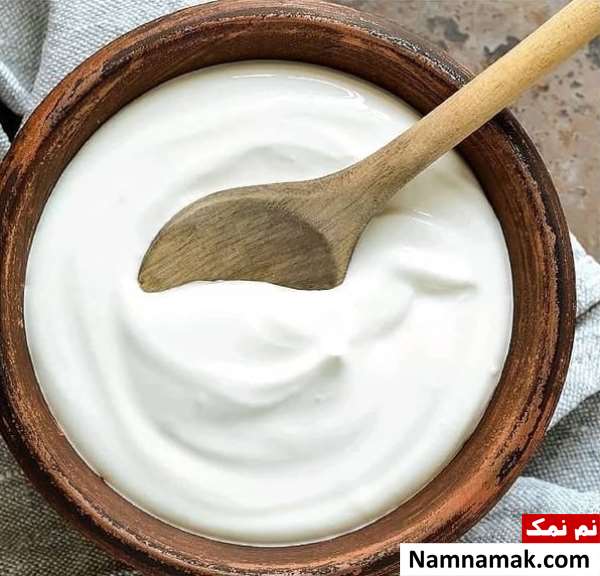 ماست ایسلندی را با چه بخوریم؟ ماست ایسلندی را با چه بخوریم؟