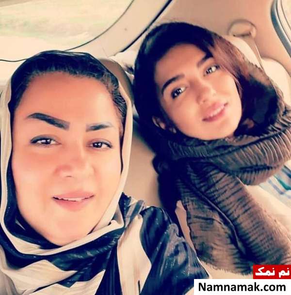 مونا کرمی و مادرش مریم طالع زاری مونا کرمی و مادرش مریم طالع زاری