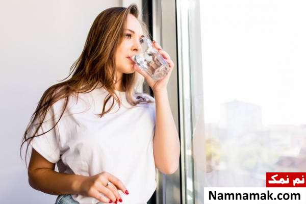 تغذیه و رازهای غذایی زنان زیبا و سالم سلامت زنان با نوشیدن آب فراوان