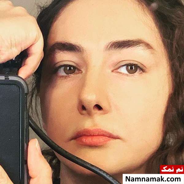 عکس جنجالی هانیه توسلی با لباس غواصی وسط دریا عکس جنجالی هانیه توسلی با لباس غواصی وسط دریا