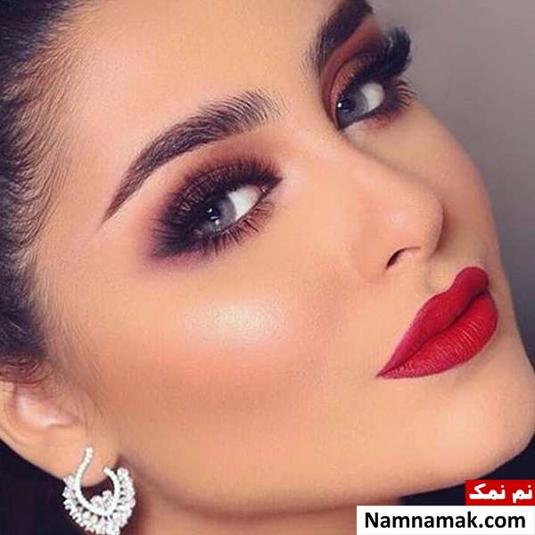 چه رنگ رژلبی به چشم سبز میاد؟