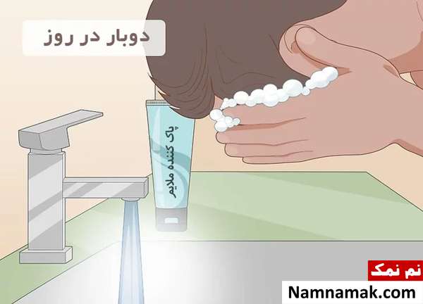 شستن صورت با پاک کننده ملایم