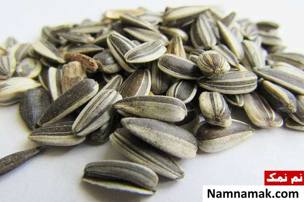 بعد تخمه چی بخوریم جوش نزنیم؟ بعد تخمه چی بخوریم جوش نزنیم؟