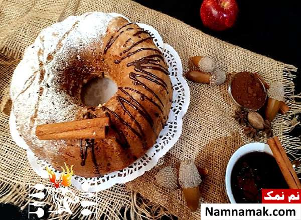 کیک سیب و مارمالاد