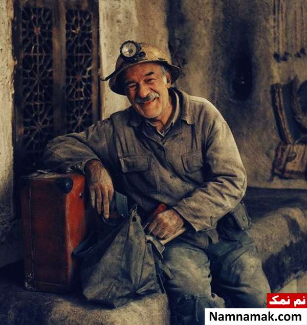 سعید پورصمیمی در فیلم اینجا چراغی روشن است