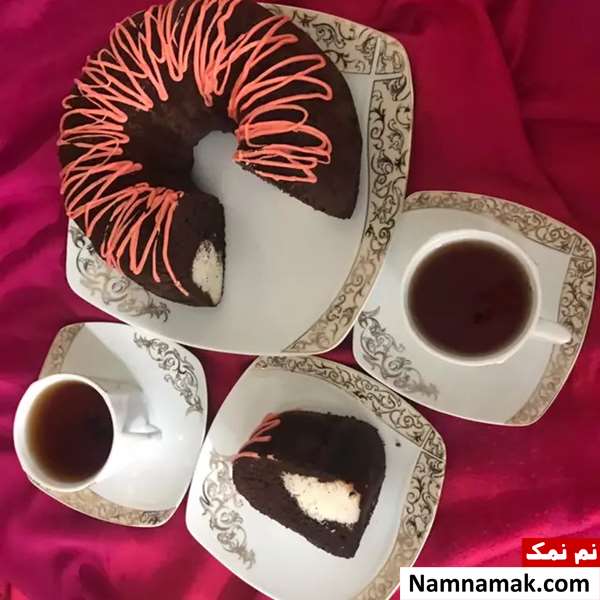 کیک شکلاتی سورپرایز
