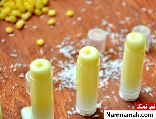 طرز تهیه بالم لب با روغن نارگیل