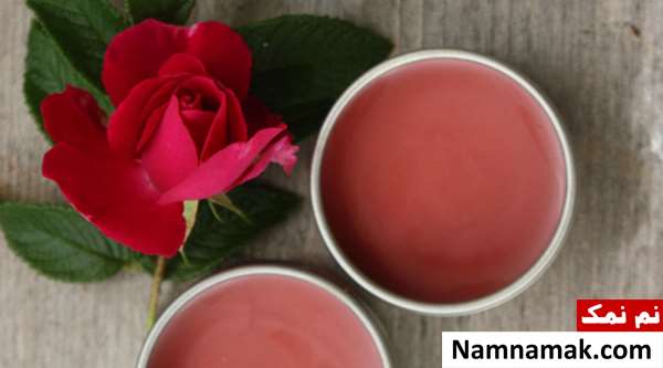 طرز تهیه بالم لب خانگی و فانتزی با عسل و موم طرز تهیه بالم لب خانگی با عسل و موم