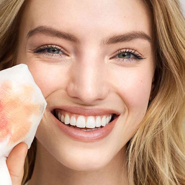 آیا ژل شستشوی به پاک کردن آلودگی های عمیق پوست کمک می کند؟