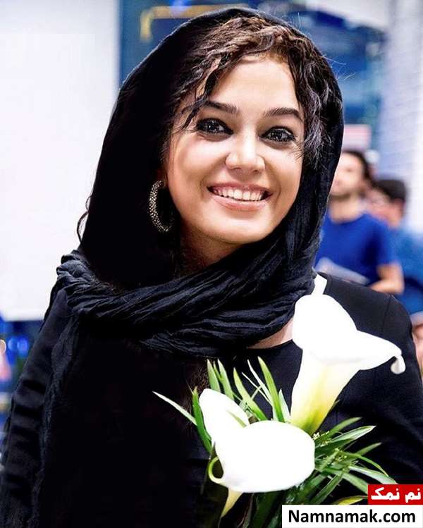 مونا برزویی - Mona Borzouei