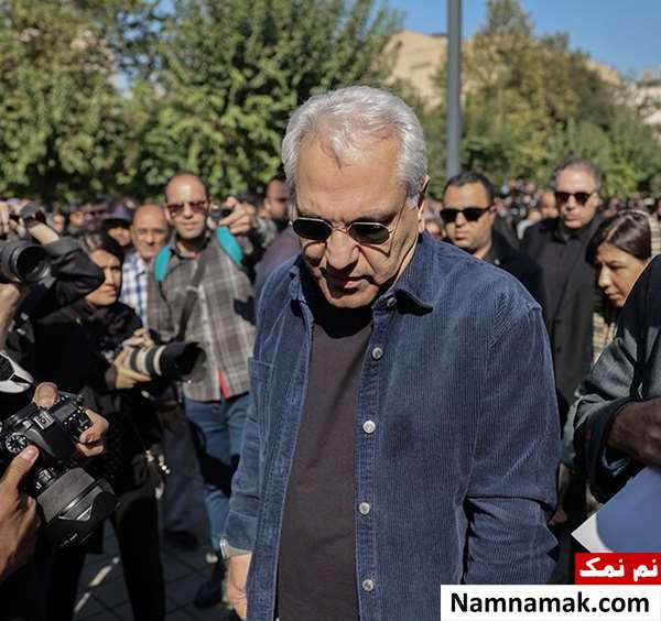 مراسم خاکسپاری داریوش مهرجویی مهران مدیری در مراسم خاکسپاری داریوش مهرجویی