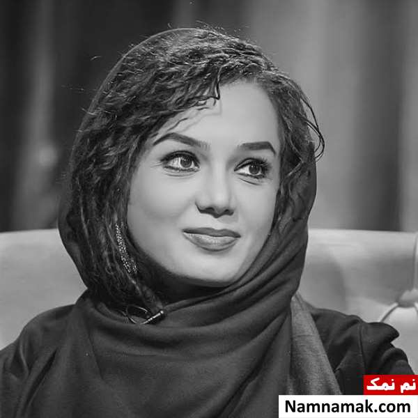 مونا برزویی