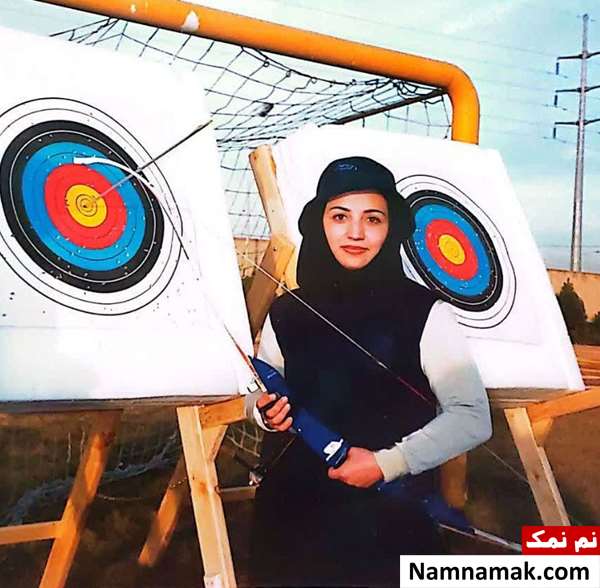 نرگس ناصریان