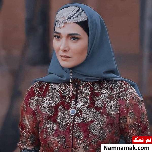 مینا وحید بازیگر نقش جواهر در بانوی عمارت