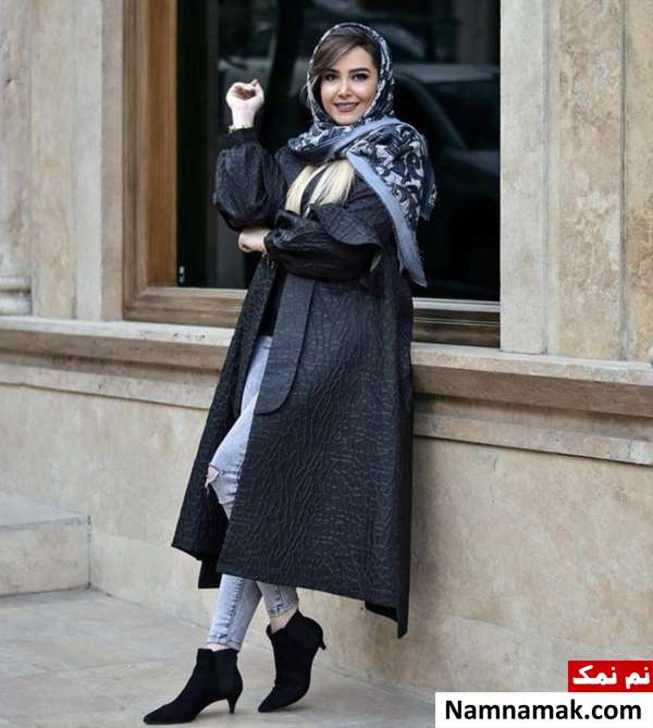 ست مانتو مشکی بلند با شلوار ، روسری ، شال و کفش
