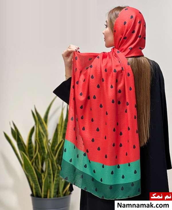 ست مانتو مشکی با شال و روسری طوسی