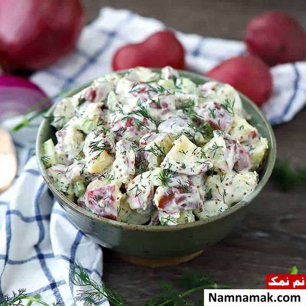سالاد سیب زمینی و کرفس و شوید