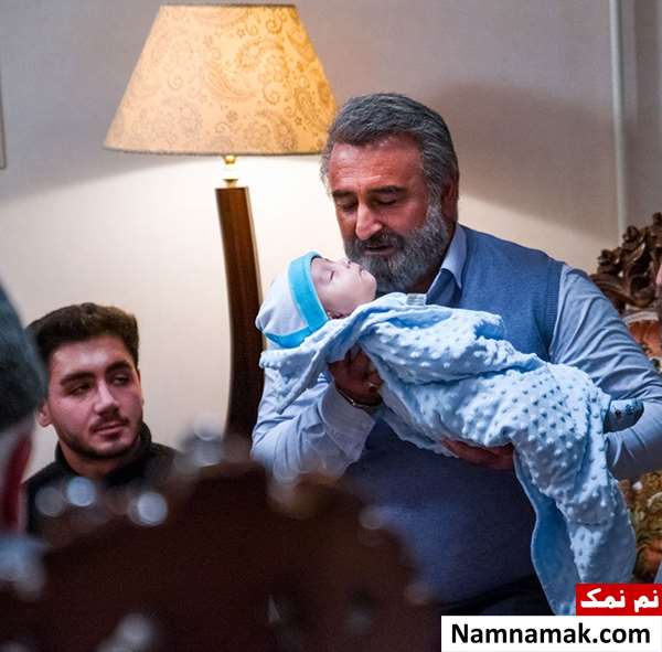 مهران احمدی در فیلم آبی روشن