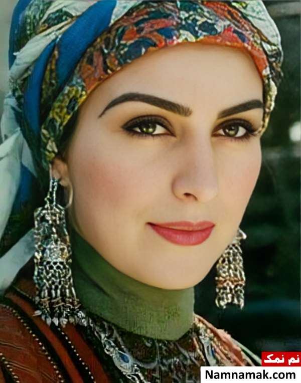 ماه چهره خلیلی بازیگر نقش گل نسا در سریال در چشم باد