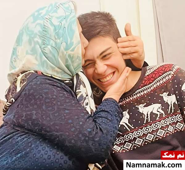 مادر و برادر دایانا حبیبی