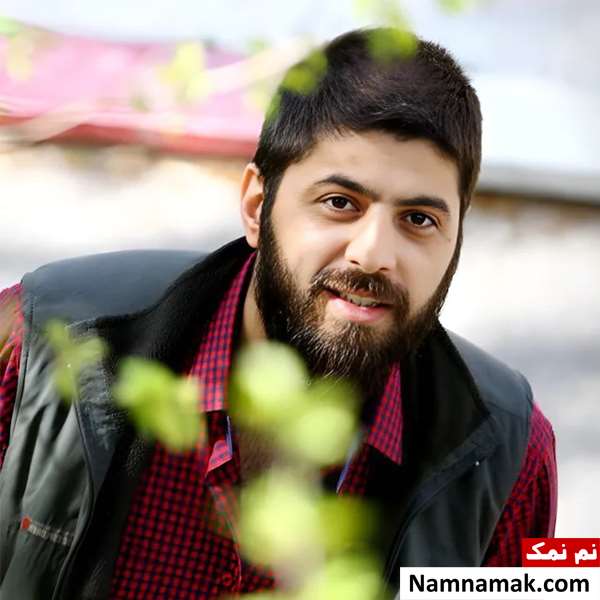 محمد حمزه ای بازیگر نقش یاور در سریال فاصله ها محمد حمزه ای بازیگر نقش یاور در سریال فاصله ها
