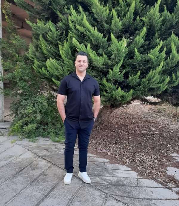 هادی قربانی