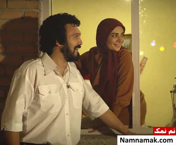 کامبیز دیرباز و لیندا کیانی در فیلم اینجا خانه من است خلاصه داستان و بیوگرافی بازیگران فیلم اینجا خانه من است
