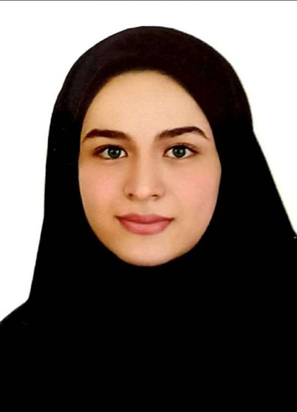 فاطمه عمادی