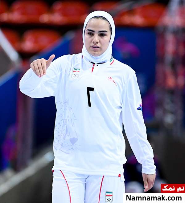 فرشته کریمی