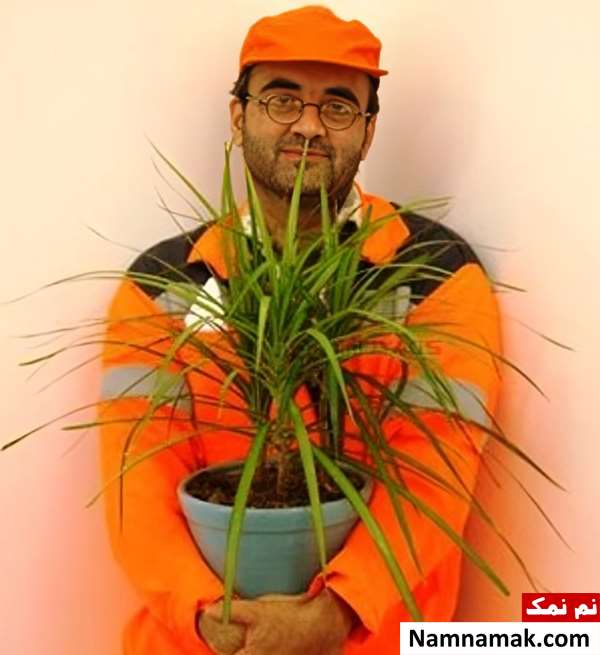 اردشیر رستمی در فیلم نارنجی پوش