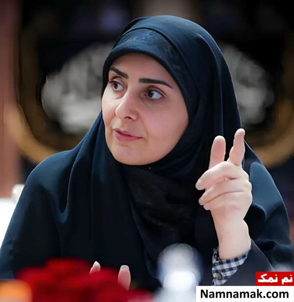زندگینامه فرزانه صادق مالواجرد و همسرش فرزانه صادق مالواجرد