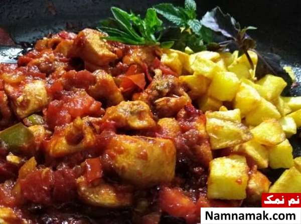 طرز تهیه خوارک واویشکا مرغ و سیب زمینی