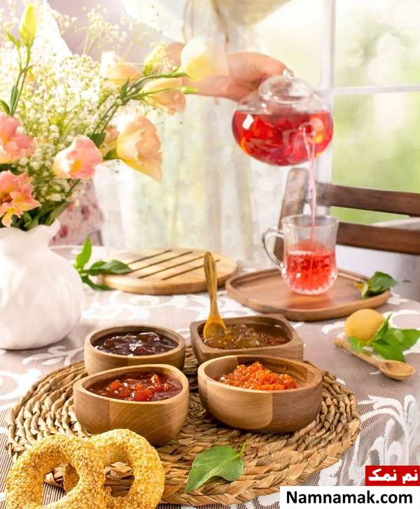 چیدمان میز صبحانه اداری