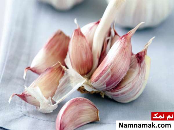 عوارض خوردن سیر با معده خالی