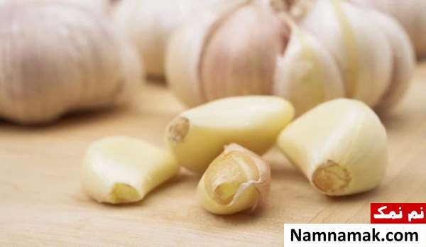 عوارض خوردن سیر با معده خالی