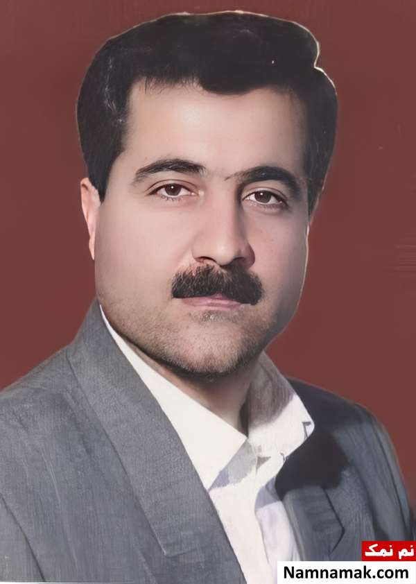 کورش اسدی مدیر دبیرستان نمونه دولتی شهید نواب صفوی کورش اسدی مدیر دبیرستان نمونه دولتی شهید نواب صفوی