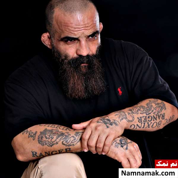 خاطره قدیمی از چهره اکبر آزادی فر از زبان دکتر شریفی خاطره قدیمی از چهره اکبر آزادی فر از زبان دکتر شریفی