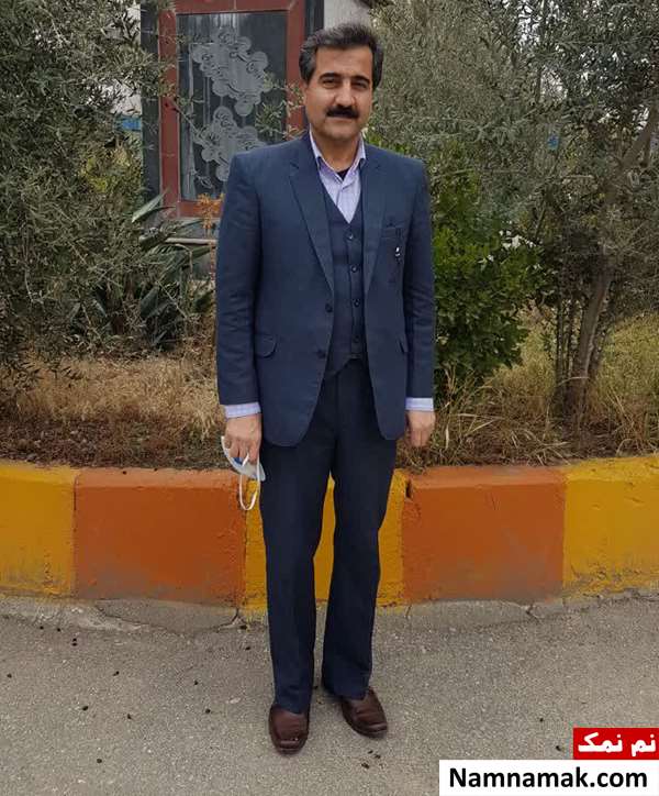 کورش اسدی مدیر دبیرستان نمونه دولتی شهید نواب صفوی کورش اسدی مدیر دبیرستان نمونه دولتی شهید نواب صفوی