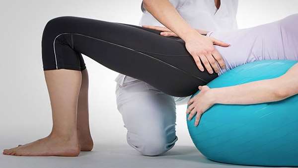 فیزیوتراپی چیست و چگونه می تواند به بهبود سلامت کمک کند؟