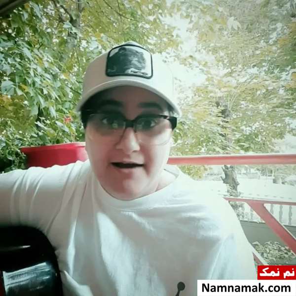 نیلوفر منصوری