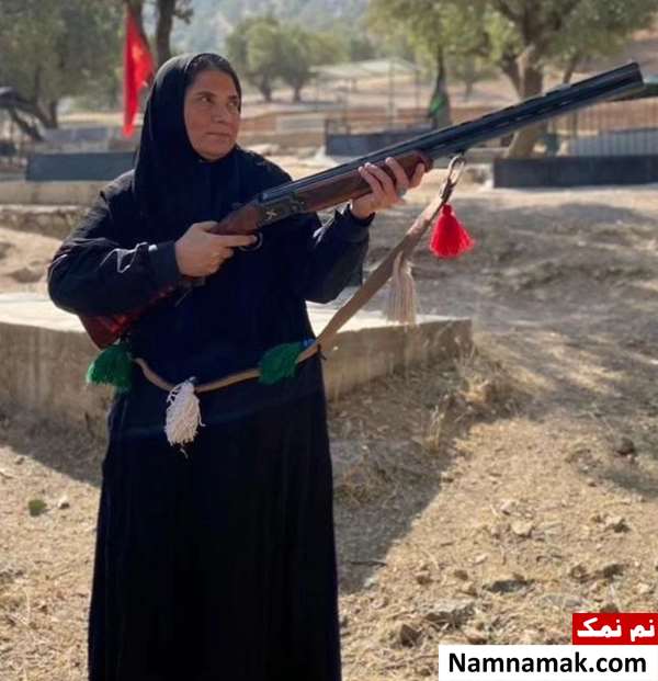 فیلم تقدیر از کبری گودرزی در اکران فیلم سینمایی آندو در شهرکرد فیلم تقدیر از کبری گودرزی در اکران فیلم سینمایی آندو در شهرکرد