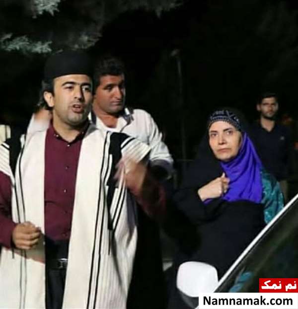 فیلم تقدیر از کبری گودرزی در اکران فیلم سینمایی آندو در شهرکرد فیلم تقدیر از کبری گودرزی در اکران فیلم سینمایی آندو در شهرکرد