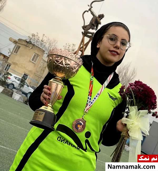 فاطمه همتی
