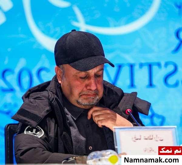 کراوات بستن رضا عطاران در جشنواره فیلم فجر کراوات بستن رضا عطاران در جشنواره فیلم فجر